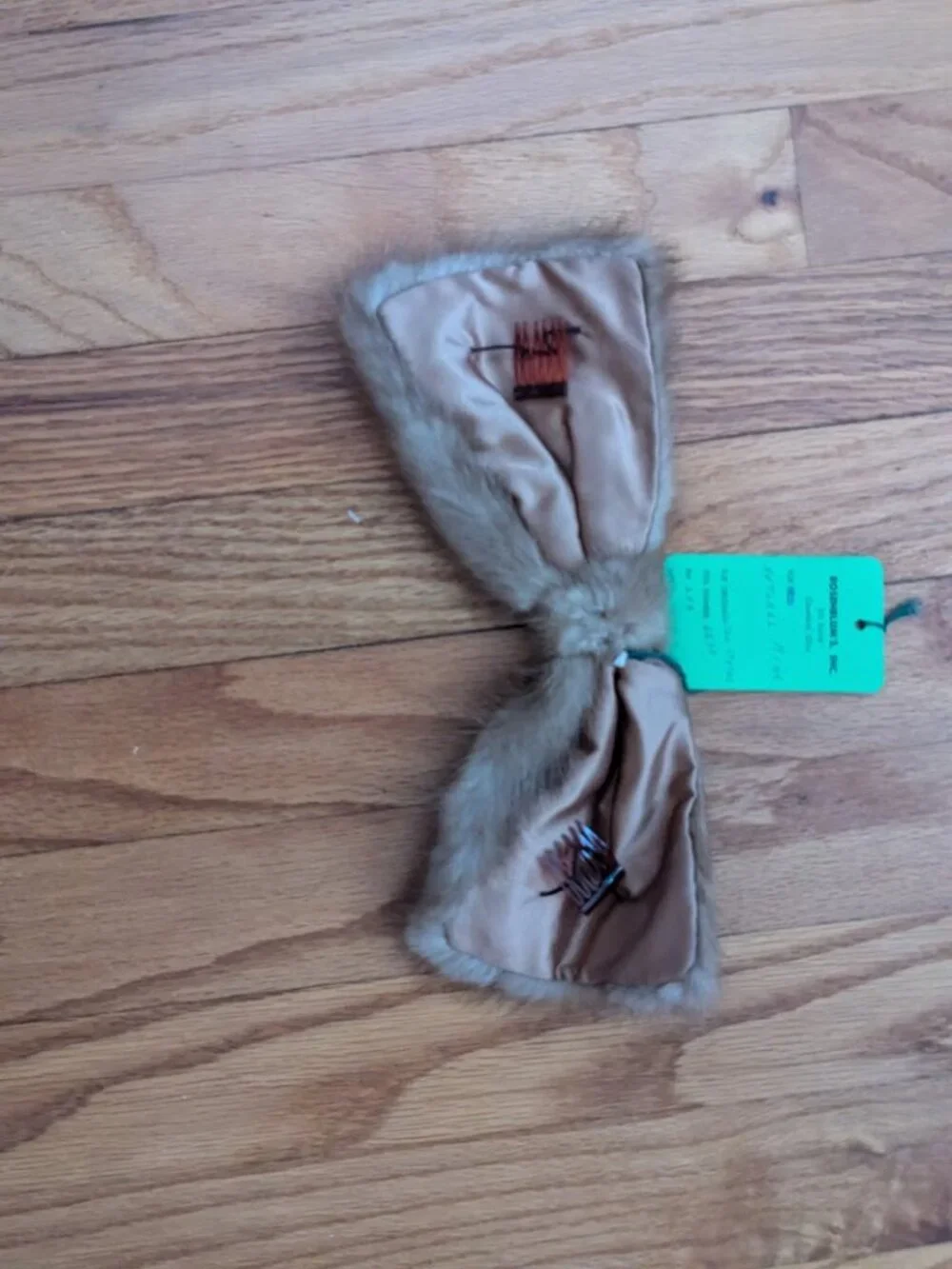 Vintage Pastel Mink Fur Hair Bow | Rosenblum's Cleveland Tag | 9